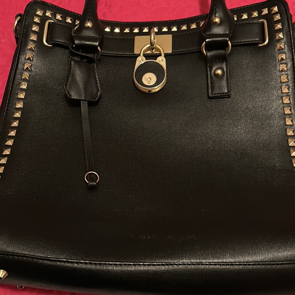 A lovely black purse